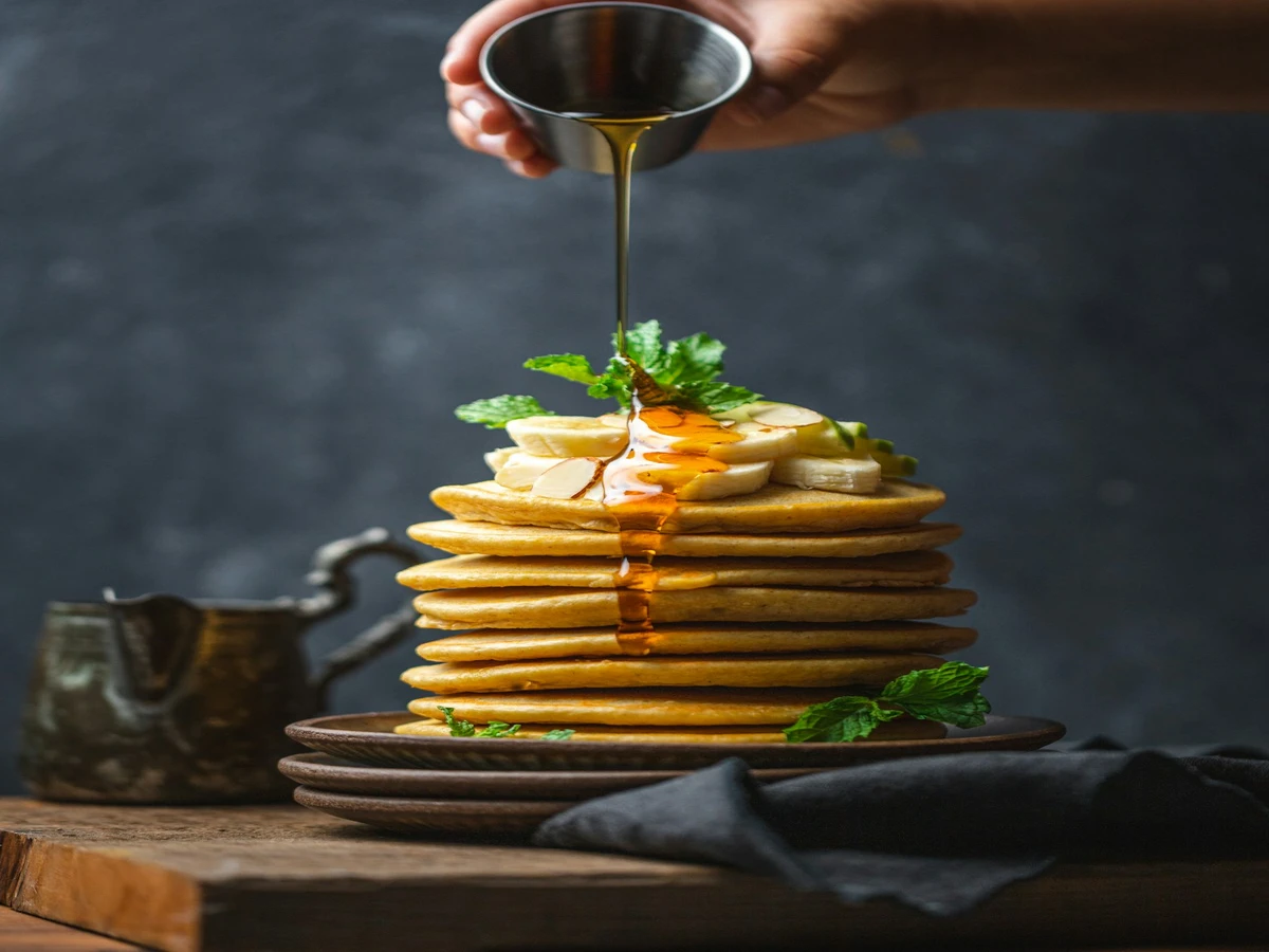 Classic American Fluffy Buttermilk Pancakes